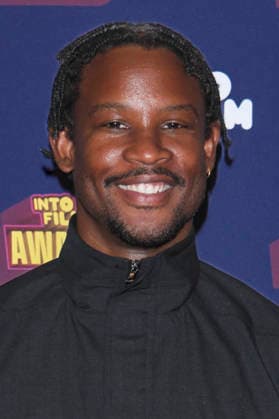 Akinola Davies Jr. bei der Verleihung der Into Film Awards 2026 im Odeon Luxe Leicester Square. London, 16.06.2026 *** Akinola Davies Jr. at the 2026 Into Film Awards ceremony at the Odeon Luxe Leicester Square in London, June 16, 2026,detected_source_language Foto:xJ.xEdwardsx xFuturexImagex into_6625