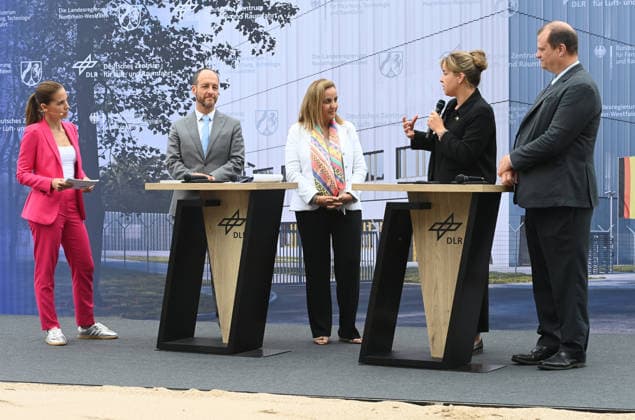 v.l. Kristina STERZ, Moderatorin, Rodrigo da Costa, Executive Director, European Union Agency for the Space Programme (EUSPA) Catherine KAVVADA, Director for Secure and Connected Space at the European Commission, Mona NEUBAUR, Buendnis 90 die Gruenen, Ministerin fuer Wirtschaft, Industrie, Klimaschutz und Energie, stellv. Ministerpraesidentin des Landes Nordrhein-Westfalen, , Dr. Florian SCHWANDNER, Director Applications and Science, German Space Agency at DLR, Spatenstich fuer den GOVSATCOM-Hub beim Deutschen Zentrum fuer Luft- und Raumfahrt DLR in Koeln, 16.06.2026. *** From left