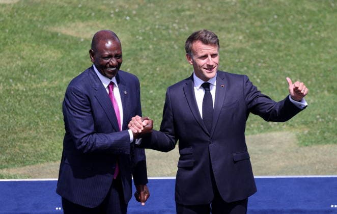 French President Emmanuel Macron welcomes Kenyan President William Ruto for the official greeting ahead of a working lunch as part of the G7 summit, in Évian, France, on June 16, 2026. Dominique Jacovides, Bestimage, Évian-les-Bains, France,detected_source_language  Copyright: xDOMINIQUExJACOVIDESx xBESTIMAGExDOMINIQUExJACOVIDESx xBESTIMAGEx