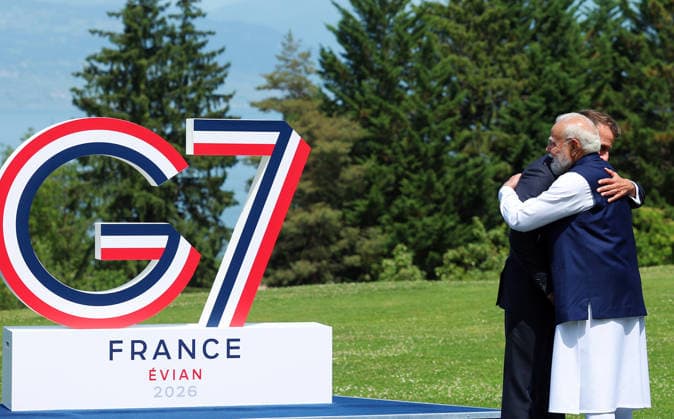 RECORD DATE NOT STATED French Prez Emmanuel Macron welcomes PM Modi at the venue of the G7 Summit Evian, France , Jun 16 (ANI): French President Emmanuel Macron welcomes Prime Minister Narendra Modi at the venue of the G7 Summit 2026, in Evian on Tuesday. (Narendra Modi Photo Gallery ANI Photo) Evian France Copyright: xANIx ANI_20260616321