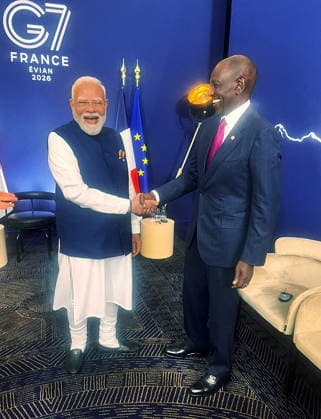 RECORD DATE NOT STATED PM Modi interacts with world leader at the G7 Summit, in Evian Evian, France , Jun 16 (ANI): Prime Minister Narendra Modi interacts with world leader at the G7 Summit, in Evian on Tuesday. (@narendramodi X ANI Photo) Evian France Copyright: xANIx ANI_20260616407