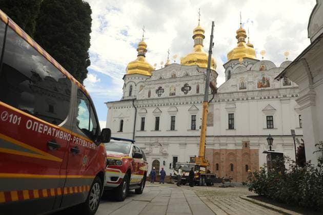 Emergency repair works are underway on the roof of the Dormition Cathedral at the Kyiv Pechersk Lavra, which was hit by a Russian drone during a massive attack on the Ukrainian capital on Monday night, June 15, Kyiv, Ukraine, June 16, 2026. The strike triggered a large-scale fire that covered about 800 sq m and damaged 80% of the roof structure. (Photo by Yuliia Ovsiannikova Ukrinform) Briefing on aftermath of Russian attack on cultural heritage sites of Kyiv  Copyright: xYuliiaxOvsiannikovax