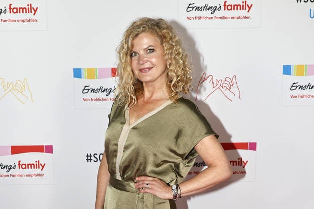 Eva Imhof bei der Ernstings Family Fashion Show am 16.06.2026 im Empire Riverside Hotel in Hamburg Eva Imhof attends the Ernstings Family Fashion Show at Empire Riverside Hotel on June 16, 2026 in Hamburg, Germany Ernstings Family Fashion Show 2026 in Hamburg *** Eva Imhof at the Ernstings Family Fashion Show on June 16, 2026, at the Empire Riverside Hotel in Hamburg Eva Imhof attends the Ernstings Family Fashion Show at the Empire Riverside Hotel on June 16, 2026, in Hamburg, Germany Ernstings Family Fashion Show 2026 in Hamburg,detected_source_language 