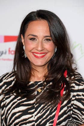 Nina Moghaddam bei der ERNSTING™S FAMILY FASHION SHOW HERBST WINTER 2026 im Empire Riverside Hotel in Hamburg am 16.06.2026 *** Nina Moghaddam at the ERNSTING™S FAMILY FASHION SHOW FALL WINTER 2026 at the Empire Riverside Hotel in Hamburg on June 16, 2026 ,detected_source_language