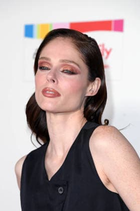 Coco Rocha bei der ERNSTING™S FAMILY FASHION SHOW HERBST WINTER 2026 im Empire Riverside Hotel in Hamburg am 16.06.2026 *** Coco Rocha at the ERNSTING™S FAMILY FASHION SHOW FALL WINTER 2026 at the Empire Riverside Hotel in Hamburg on June 16, 2026 ,detected_source_language
