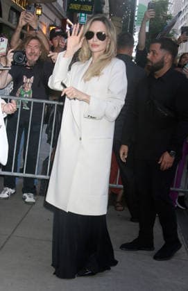 NEW YORK, NY - JUNE 16: Angelina Jolie seen in New York City on June 16, 2026. Copyright: xRWx