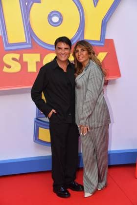 IPA85769312 - Rome, Teatro Sistina: Preview of the movie Toy Story 5. Pictured: Sal Da Vinci and Paola Pugliese  Copyright: xVincenzoxLandix xVincenzoxLandix 85769312