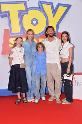 IPA85769673 - Rome, Teatro Sistina: Preview of the movie Toy Story 5. Pictured: Eleonora Abbagnato, Federico Balzaretti, and their children  Copyright: xVincenzoxLandix xVincenzoxLandix 85769673