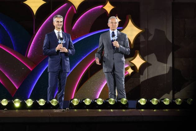 SHANGHAI, CHINA - JUNE 15: Former CEO of Walt Disney Company Bob Iger and current CEO of Walt Disney Company Josh D Amaro attend the special gala for the 10th anniversary celebration of Shanghai Disney Resort on June 15, 2026 in Shanghai, China. A celebration was held on June 15 to mark the 10th anniversary of Shanghai Disney Resort, which first opened to visitors on June 16, 2016.  Copyright: xVCGx 111648593079