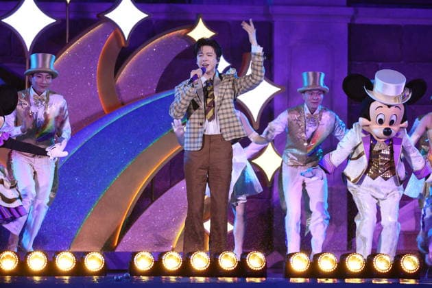 SHANGHAI, CHINA - JUNE 15: Singer Liu Yuning performs on the stage during the special gala for the 10th anniversary celebration of Shanghai Disney Resort on June 15, 2026 in Shanghai, China. A celebration was held on June 15 to mark the 10th anniversary of Shanghai Disney Resort, which first opened to visitors on June 16, 2016.  Copyright: xVCGx 111648593112