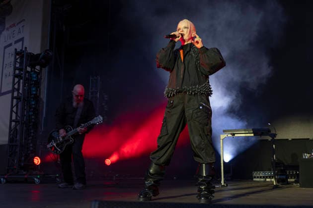 Garbage live at Piece Hall in Halifax, UK, 16 June 2026 Garbage performing live at Piece Hall in Halifax, UK on 16 June 2026. The American band consist of Scottish Shirley Manson in vocals, and American musicians Duke Erikson, Steve Marker and Butch Vig., Credit:Mike Gray MIKE GRAY - B4227 Avalon Halifax, United Kingdom  Copyright: xMikexGrayx xMIKExGRAYx-xB4227x xAvalonx 1110630381