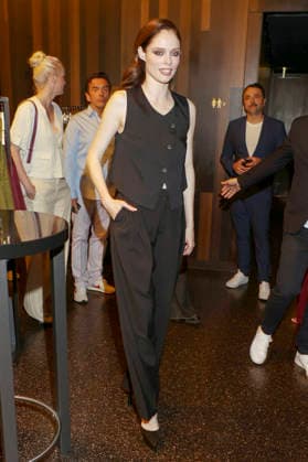 ABB ERNSTINGS- Mikhaila Coco Rocha Kanadisches Model zu Gast bei der Ernsting s family Fashion Show HW 2026 im Empire Riverside Hotel in Hamburg 16.06.2026 Hamburg Deutschland *** ABB ERNSTINGS Mikhaila Coco Rocha, Canadian model, guest at the Ernstings family Fall Winter 2026 Fashion Show at the Empire Riverside Hotel in Hamburg on June 16, 2026, Hamburg, Germany,detected_source_language