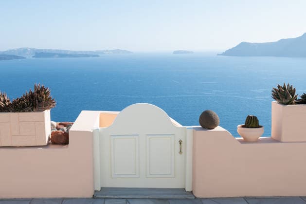 Traditional cycladic architecture in Santorini island, Greece Fira, Greece CR_XQYF260615-2052155-01