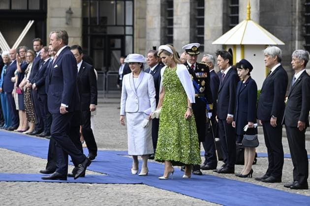 Amsterdam, The Netherlands, 2026-06-17 10:07:19 AMSTERDAM, 17-06-2026, Dam Square At the invitation of King Willem-Alexander and Queen Maxima, Emperor Naruhito of Japan is paying a state visit to the Netherlands. Emperor Naruhito is accompanied by Her Majesty Empress Masako. The state visit is a confirmation of the close and historic relationship between Japan and the Netherlands. The countries share 426 years of bilateral relations. PHOTO: NLBeeld Patrick van Emst In the photo: King Willem-Alexander and Queen Maxima officially welcome Emperor Naruhito and Empress Masako at Dam Square in Amsterdam. After the delegations are introduced, the Royal Military Band Johan Willem Friso plays the national anthems of both countries. This is follo  Copyright: xx x