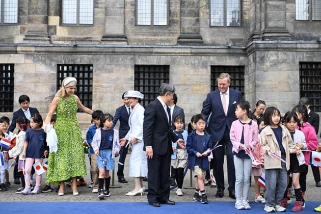 Amsterdam, The Netherlands, 2026-06-17 10:16:30 AMSTERDAM, 17-06-2026, Dam Square At the invitation of King Willem-Alexander and Queen Maxima, Emperor Naruhito of Japan is paying a state visit to the Netherlands. Emperor Naruhito is accompanied by Her Majesty Empress Masako. The state visit is a confirmation of the close and historic relationship between Japan and the Netherlands. The countries share 426 years of bilateral relations. PHOTO: NLBeeld Patrick van Emst In the photo: King Willem-Alexander and Queen Maxima officially welcome Emperor Naruhito and Empress Masako at Dam Square in Amsterdam. After the delegations are introduced, the Royal Military Band Johan Willem Friso plays the national anthems of both countries. This is follo  Copyright: xx x