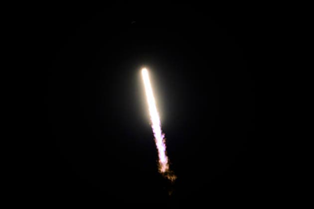 June 17, 2026, Cape Canaveral, Florida, USA: SpaceX Falcon 9 rocket carrying AST SpaceMobileÃ¢â‚¬â ¢s BlueBird 7 satellite, lifts off from Space Launch Complex-40 at Cape Canaveral Space Force Station, Florida, at 2:39 a.m. EDT on June 17, 2026. Cape Canaveral USA  - ZUMAb268 20260617_znp_b268_005 Copyright: xJenniferxBriggsx