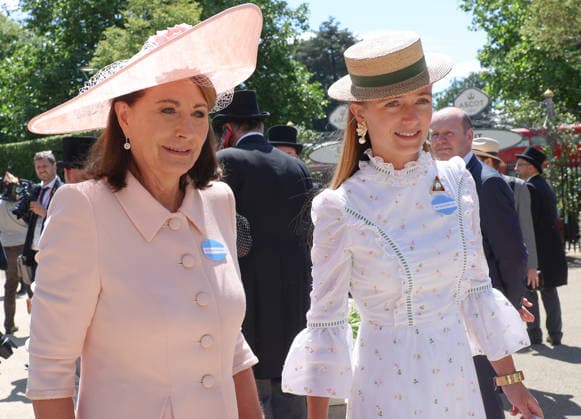 June 17, 2026, Ascot, Berkshire, UK: Ascot, UK. Carole Middleton, (left) with Mrs James Middleton arrive at Royal Ascot in Ascot, Berkshire. Royal Ascot is a historic British sporting and social institution, running from Tuesday 16 - Saturday 20 June and was founded by Queen Anne in 1711. Ascot UK  - ZUMAl94_ 20260617_zaf_l94_006 Copyright: xJacquelinexLawriex