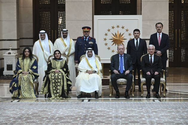 Turkish President Recep Tayyip Erdogan ANKARA, TURKIYE - JUNE 17: Turkish President Recep Tayyip Erdogan poses for a photo with Kuwait s Ambassador Mohammed Marzouq Salman Al-Shabo (front 3rd L), his family members and members of the Embassy after receiving his letter of credence at the Presidential Complex in Ankara, Turkiye on June 17, 2026. Utku Ucrak Anadolu Ankara Turkey. Editorial use only. Please get in touch for any other usage.  Copyright: x2026xAnadoluxUtkuxUcrakx