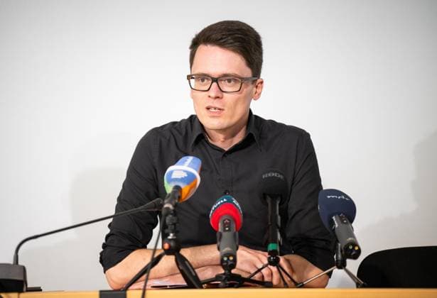 8. THÜRINGER LANDTAG - LPK ** NUR FÜR REDAKTIONELLE ZWECKE ** EDITORIAL USE ONLY **<p>17 06 2026-Erfurt: Thüringer Landtag Landespressekonferenz mit den Vorsitzenden der Landtagsfraktionen vor der nächsten Landtagssitzung im Foto: Christian Schaft (Linke) ( Deutschland Thueringen Erfurt Copyright: SaschaxFromm *** 8 THURINGIAN STATE PARLIAMENT LPK FOR EDITORIAL USE ONLY EDITORIAL USE ONLY June 17, 2026, Erfurt, Thuringian State Parliament Copyright: SaschaxFromm doc86bt7ijzjkk1isnzmmxc ,EDITORIAL USE ONLY