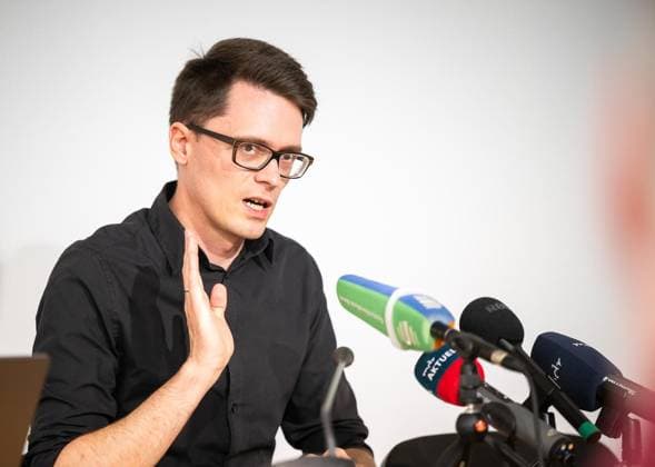 8. THÜRINGER LANDTAG - LPK ** NUR FÜR REDAKTIONELLE ZWECKE ** EDITORIAL USE ONLY **<p>17 06 2026-Erfurt: Thüringer Landtag Landespressekonferenz mit den Vorsitzenden der Landtagsfraktionen vor der nächsten Landtagssitzung im Foto: Christian Schaft (Linke) ( Deutschland Thueringen Erfurt Copyright: SaschaxFromm *** 8 THURINGIAN STATE PARLIAMENT LPK FOR EDITORIAL USE ONLY EDITORIAL USE ONLY June 17, 2026, Erfurt, Thuringian State Parliament Copyright: SaschaxFromm doc86bt7kkkxwl11me03mq9 ,EDITORIAL USE ONLY