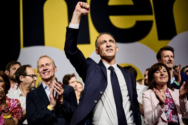 Raphael Glucksmann and his political supporters at a rally in Aubervilliers on June 13, 2026, as part of the campaign for 2027 French presidential election. - 13 06 2026 - France Aubervilliers -  AntoninxBuratx xLexPictorium LePictorium_0336361