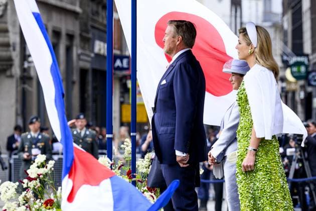 Amsterdam, The Netherlands, 2026-06-17 10:07:56 AMSTERDAM, 17-06-2026, Dam Square At the invitation of King Willem-Alexander and Queen Maxima, Emperor Naruhito of Japan is paying a state visit to the Netherlands. Emperor Naruhito is accompanied by Her Majesty Empress Masako. The state visit is a confirmation of the close and historic relationship between Japan and the Netherlands. The countries share 426 years of bilateral relations. PHOTO: NLBeeld Patrick van Emst In the photo: King Willem-Alexander and Queen Maxima officially welcome Emperor Naruhito and Empress Masako at Dam Square in Amsterdam. After the delegations are introduced, the Royal Military Band Johan Willem Friso plays the national anthems of both countries. This is follo  Copyright: xx x