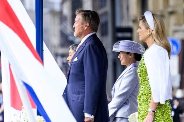 Amsterdam, The Netherlands, 2026-06-17 10:09:10 AMSTERDAM, 17-06-2026, Dam Square At the invitation of King Willem-Alexander and Queen Maxima, Emperor Naruhito of Japan is paying a state visit to the Netherlands. Emperor Naruhito is accompanied by Her Majesty Empress Masako. The state visit is a confirmation of the close and historic relationship between Japan and the Netherlands. The countries share 426 years of bilateral relations. PHOTO: NLBeeld Patrick van Emst In the photo: King Willem-Alexander and Queen Maxima officially welcome Emperor Naruhito and Empress Masako at Dam Square in Amsterdam. After the delegations are introduced, the Royal Military Band Johan Willem Friso plays the national anthems of both countries. This is follo  Copyright: xx x
