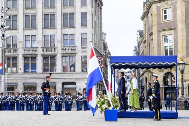Amsterdam, The Netherlands, 2026-06-17 10:09:45 AMSTERDAM, 17-06-2026, Dam Square At the invitation of King Willem-Alexander and Queen Maxima, Emperor Naruhito of Japan is paying a state visit to the Netherlands. Emperor Naruhito is accompanied by Her Majesty Empress Masako. The state visit is a confirmation of the close and historic relationship between Japan and the Netherlands. The countries share 426 years of bilateral relations. PHOTO: NLBeeld Patrick van Emst In the photo: King Willem-Alexander and Queen Maxima officially welcome Emperor Naruhito and Empress Masako at Dam Square in Amsterdam. After the delegations are introduced, the Royal Military Band Johan Willem Friso plays the national anthems of both countries. This is follo  Copyright: xx x