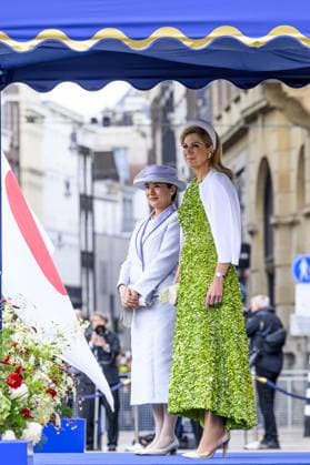 Amsterdam, The Netherlands, 2026-06-17 10:10:22 AMSTERDAM, 17-06-2026, Dam Square At the invitation of King Willem-Alexander and Queen Maxima, Emperor Naruhito of Japan is paying a state visit to the Netherlands. Emperor Naruhito is accompanied by Her Majesty Empress Masako. The state visit is a confirmation of the close and historic relationship between Japan and the Netherlands. The countries share 426 years of bilateral relations. PHOTO: NLBeeld Patrick van Emst In the photo: King Willem-Alexander and Queen Maxima officially welcome Emperor Naruhito and Empress Masako at Dam Square in Amsterdam. After the delegations are introduced, the Royal Military Band Johan Willem Friso plays the national anthems of both countries. This is follo  Copyright: xx x