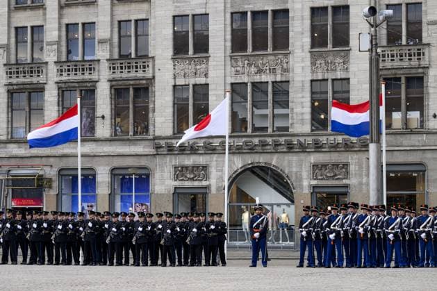 Amsterdam, The Netherlands, 2026-06-17 10:02:31 AMSTERDAM, 17-06-2026, Dam Square At the invitation of King Willem-Alexander and Queen Maxima, Emperor Naruhito of Japan is paying a state visit to the Netherlands. Emperor Naruhito is accompanied by Her Majesty Empress Masako. The state visit is a confirmation of the close and historic relationship between Japan and the Netherlands. The countries share 426 years of bilateral relations. PHOTO: NLBeeld Patrick van Emst In the photo: King Willem-Alexander and Queen Maxima officially welcome Emperor Naruhito and Empress Masako at Dam Square in Amsterdam. After the delegations are introduced, the Royal Military Band Johan Willem Friso plays the national anthems of both countries. This is follo  Copyright: xx x