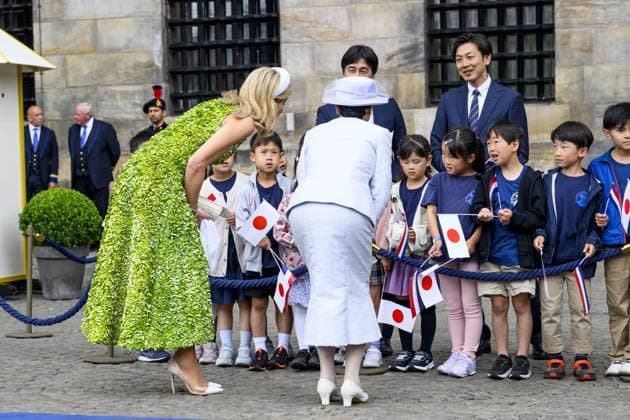 Amsterdam, The Netherlands, 2026-06-17 10:14:08 AMSTERDAM, 17-06-2026, Dam Square At the invitation of King Willem-Alexander and Queen Maxima, Emperor Naruhito of Japan is paying a state visit to the Netherlands. Emperor Naruhito is accompanied by Her Majesty Empress Masako. The state visit is a confirmation of the close and historic relationship between Japan and the Netherlands. The countries share 426 years of bilateral relations. PHOTO: NLBeeld Patrick van Emst In the photo: King Willem-Alexander and Queen Maxima officially welcome Emperor Naruhito and Empress Masako at Dam Square in Amsterdam. After the delegations are introduced, the Royal Military Band Johan Willem Friso plays the national anthems of both countries. This is follo  Copyright: xx x