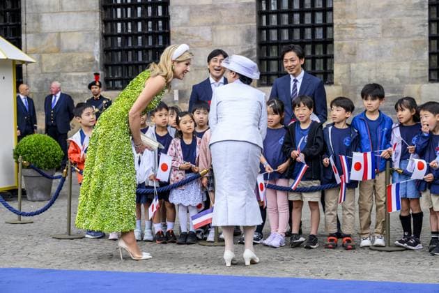 Amsterdam, The Netherlands, 2026-06-17 10:14:35 AMSTERDAM, 17-06-2026, Dam Square At the invitation of King Willem-Alexander and Queen Maxima, Emperor Naruhito of Japan is paying a state visit to the Netherlands. Emperor Naruhito is accompanied by Her Majesty Empress Masako. The state visit is a confirmation of the close and historic relationship between Japan and the Netherlands. The countries share 426 years of bilateral relations. PHOTO: NLBeeld Patrick van Emst In the photo: King Willem-Alexander and Queen Maxima officially welcome Emperor Naruhito and Empress Masako at Dam Square in Amsterdam. After the delegations are introduced, the Royal Military Band Johan Willem Friso plays the national anthems of both countries. This is follo  Copyright: xx x