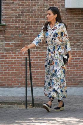 Queen Letizia Of Spain Visits Students Residence in Madrid, Spain - 17 Jun 2026 Queen Letizia Of Spain visits the Students Residence (Residencia de Estudiantes) in Madrid.. Madrid Spain Copyright: xAtilanoxGarciax xSOPAxImagesx photos23747
