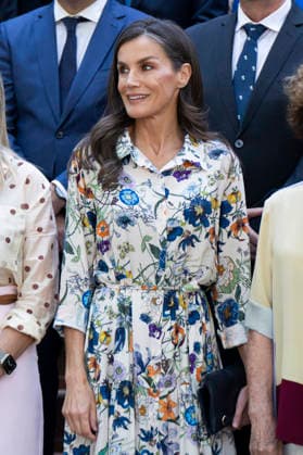 Queen Letizia Of Spain Visits Students Residence in Madrid, Spain - 17 Jun 2026 Queen Letizia Of Spain visits the Students Residence (Residencia de Estudiantes) in Madrid.. Madrid Spain Copyright: xAtilanoxGarciax xSOPAxImagesx photos23764