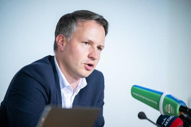 8. THÜRINGER LANDTAG - LPK ANDREAS BÜHL (CDU) ** NUR FÜR REDAKTIONELLE ZWECKE ** EDITORIAL USE ONLY **<p>17 06 2026-Erfurt: Thüringer Landtag Landespressekonferenz mit den Vorsitzenden der Landtagsfraktionen vor der nächsten Landtagssitzung im Foto: Andreas Bühl (CDU) ( Deutschland Thueringen Erfurt Copyright: SaschaxFromm *** 8 THURINGIAN STATE PARLIAMENT LPK ANDREAS BÜHL CDU FOR EDITORIAL USE ONLY EDITORIAL USE ONLY June 17, 2026 Erfurt Thuringian State Parliament State Press Conference with the leaders of the state parliamentary groups ahead of the next state parliament session. Photo Copyright: SaschaxFromm doc86bvoemes7m1lnxkqmq9 ,EDITORIAL USE ONLY
