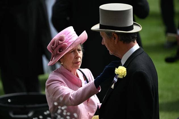 King Charles III and Queen Camilla attend second day of Royal Ascot BERKSHIRE, UNITED KINGDOM - JUNE 17: Princess Anne (L) and her husband Timothy Laurence (R) attend the second day of the traditional Royal Ascot horse racing event in Berkshire, United Kingdom on June 17, 2026. The historic event, which has been held since 1711, commenced with the attendance of Britain s King Charles III and Queen Camilla. Rasid Necati Aslim Anadolu Berkshire United Kingdom. Editorial use only. Please get in touch for any other usage.  Copyright: x2026xAnadoluxRasidxNecatixAslimx