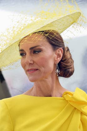 17.06.2026, Ascot, Windsor, GBR - Portrait of HRH Catherine, Princess of Wales. Ascot racecourse. (Kate Middleton, Portraet, Portrait, Princess of Wales, Herzogin Kate, Prinzessin Kate, Royals) 260617D588ROYAL_ASCOT.JPG *** June 17, 2026, Ascot, Windsor, UK Portrait of HRH Catherine, Princess of Wales, at Ascot Racecourse; Kate Middleton, portrait, Princess of Wales, Duchess Kate, Princess Kate, Royals 260617D588ROYAL ASCOT JPG,detected_source_language