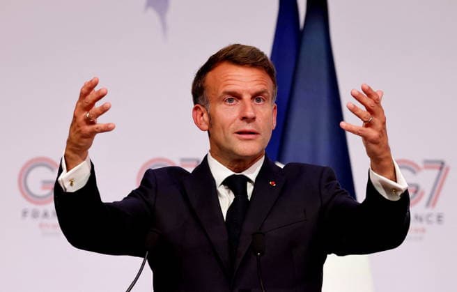French President Emmanuel Macron during the closing press conference of the G7 summit in Évian-les-Bains, France, on June 17, 2026. Dominique Jacovides Bestimage French President Emmanuel Macron during the closing press conference of the G7 summit in Évian-les-Bains, France, on June 17, 2026 Évian-les-Bains France,detected_source_language  Copyright: xDOMINIQUExJACOVIDESx xBESTIMAGExDOMINIQUExJACOVIDESx xBESTIMAGEx