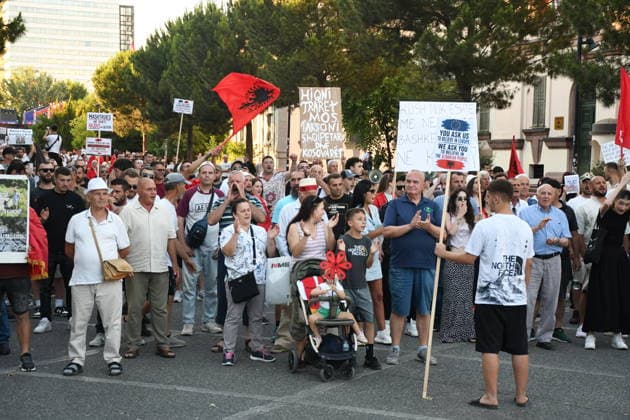 Anti-tourism project protests continue for 18th day in Albania TIRANA, ALBANIA - JUNE 17: Protests against a planned tourism project in the Zvernec area of the coastal city of Vlora continue for a 18th consecutive day in Tirana, Albania on June 17, 2026. Demonstrators gathered in Skanderbeg Square under the slogan Albania is not for sale, with a large number of participants joining the rally. Protesters opposed the reported sale of a beach in Zvernec as part of a tourism project allegedly linked to Ivanka Trump and Jared Kushner. Carrying banners, placards, and Albanian flags, demonstrators marched along the Boulevard of the Martyrs of the Nation toward the Prime Minister’s Office. Olsi Shehu Anadolu Tirana Albania. Editorial use only.  Copyright: x2026xAnadoluxOlsixShehux
