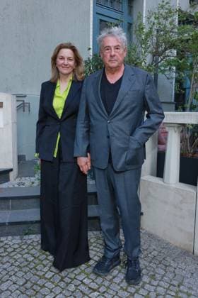 ICON Summer Dinner 2026, Empfang Martina Gedeck, Markus Imboden ICON.Summer Dinner 2026, Seated Dinner im Hotel Roomers, Steinplatz, Berlin, Datum: 17.06.2026 *** ICON Summer Dinner 2026, Reception with Martina Gedeck and Markus Imboden ICON Summer Dinner 2026, Seated Dinner at Hotel Roomers, Steinplatz, Berlin, Date Copyright: xEventpress Kratschx