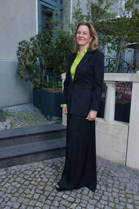 ICON Summer Dinner 2026, Empfang Martina Gedeck ICON.Summer Dinner 2026, Seated Dinner im Hotel Roomers, Steinplatz, Berlin, Datum: 17.06.2026 *** ICON Summer Dinner 2026, Reception with Martina Gedeck ICON Summer Dinner 2026, Seated Dinner at Hotel Roomers, Steinplatz, Berlin, Date Copyright: xEventpress Kratschx