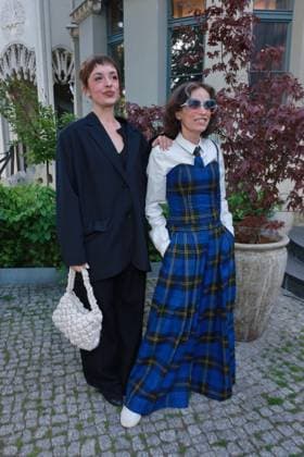ICON Summer Dinner 2026, Empfang Nellie Thalbach und Anna Thalbach ICON.Summer Dinner 2026, Seated Dinner im Hotel Roomers, Steinplatz, Berlin, Datum: 17.06.2026 *** ICON Summer Dinner 2026, Reception with Nellie Thalbach and Anna Thalbach ICON Summer Dinner 2026, Seated Dinner at Hotel Roomers, Steinplatz, Berlin, Date Copyright: xEventpress Kratschx
