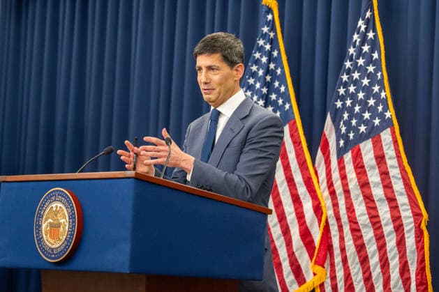 (260617) -- WASHINGTON, June 17, 2026 -- U.S. Federal Reserve Chair Kevin Warsh attends a press conference in Washington, D.C., the United States, on June 17, 2026. The U.S. Federal Reserve on Wednesday kept the target range for the federal funds rate unchanged at 3.5-3.75 percent. (Photo by Xinhua) U.S.-WASHINGTON, D.C.-FEDERAL RESERVE-INTEREST RATE UNCHANGED LixYuanqing 