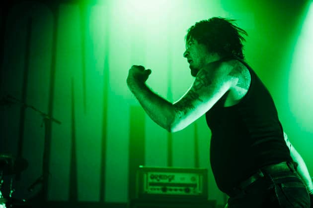 Konzert von Alexisonfire in Berlin Am 17.06.2026 spielte die kanadische Post-Hardcore-Band Alexisonfire ein Konzert im Berliner Huxleys Neue Welt. Im Bild Sänger George Pettit., Berlin Berlin Deutschland Neukölln *** Alexisonfire Concert in Berlin On June 17, 2026, the Canadian post-hardcore band Alexisonfire played a concert at Huxleys Neue Welt in Berlin. Pictured
