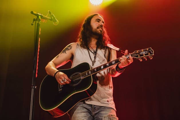 Halestorm Playing an Acoustic Set at Islington Assembly Hall, London Halestorm Lzzy Hale and Joe Hottinger Acoustic Set Islington Assembly Hall London Wednesday 17th June, Credit:Justine Louise Avalon  Copyright: xJustinexLouisex xAvalonx 1110845879