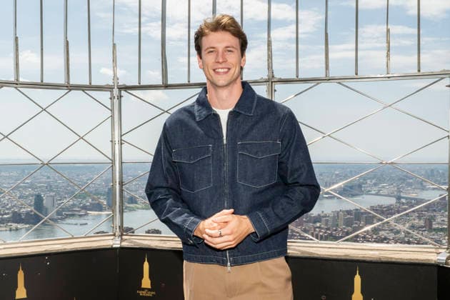 June 17, 2026, New York, New York, USA: JOSH BRUBAKER visits the Empire State Building in New York to celebrate the expansion of his two shows, The Bru Show and Audacity Check In. 17 June 2026 New York USA - ZUMAa265 20260617_zep_a265_014 Copyright: xEricxAcquayex