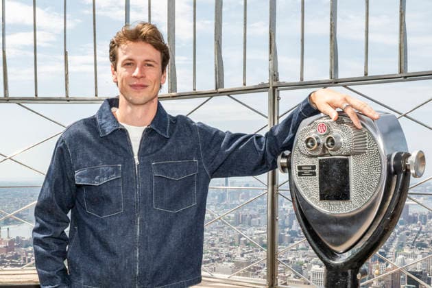 June 17, 2026, New York, New York, USA: JOSH BRUBAKER visits the Empire State Building in New York to celebrate the expansion of his two shows, The Bru Show and Audacity Check In. 17 June 2026 New York USA - ZUMAa265 20260617_zep_a265_009 Copyright: xEricxAcquayex