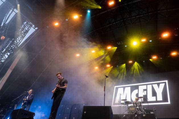 McFly in concert at Thetford Forest, Thetford, UK Thetford, UK, 17 June, 2026. McFly in concert. Pictured left to right, Tom Fletcher, Danny Jones, Harry Judd., Credit:Stephen Keable Avalon UK, Norfolk, Thetford, Thetford Forest  Copyright: xStephenxKeablex xAvalonx 1110846906