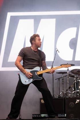 McFly in concert at Thetford Forest, Thetford, UK Thetford, UK, 17 June, 2026. McFly in concert. Pictured left to right, Danny Jones., Credit:Stephen Keable Avalon UK, Norfolk, Thetford, Thetford Forest  Copyright: xStephenxKeablex xAvalonx 1110847264