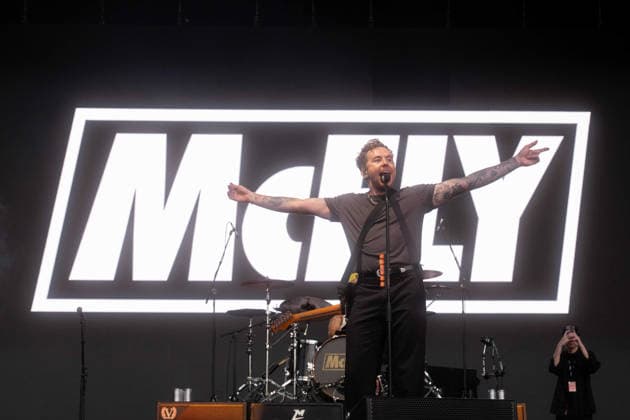 McFly in concert at Thetford Forest, Thetford, UK Thetford, UK, 17 June, 2026. McFly in concert. Pictured left to right, Danny Jones., Credit:Stephen Keable Avalon UK, Norfolk, Thetford, Thetford Forest  Copyright: xStephenxKeablex xAvalonx 1110847456